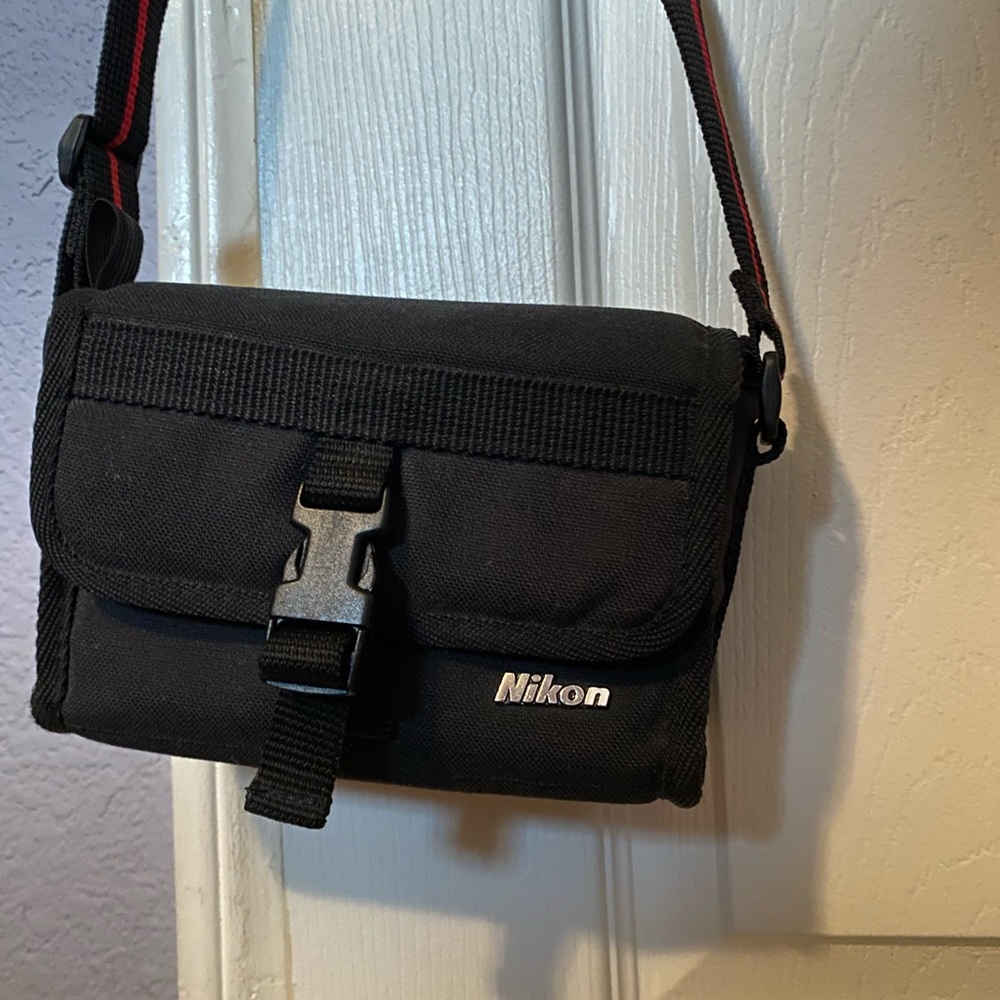 Nikon Crossbody